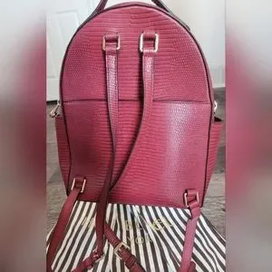 HENRI BENDEL Rare West 57th Red Reptile Backpack Henri Bendel Backpacks | The RealReal main image 4